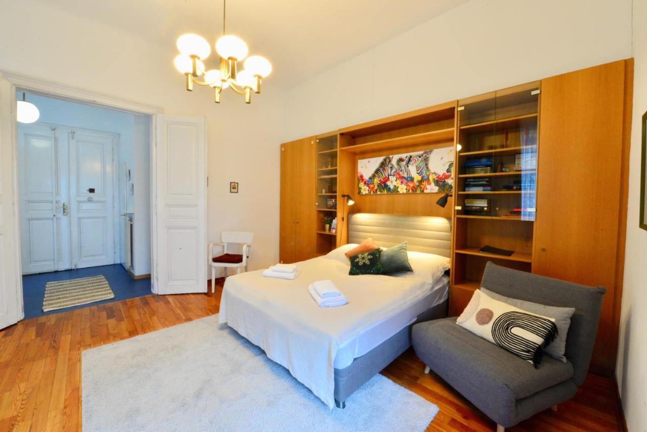 Appartement Charming With Balcony In Hip & Trendy Margareten